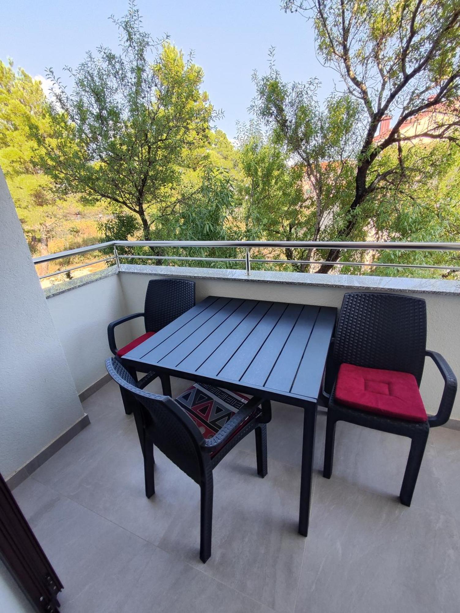 Apartmani Malo More Seline Exterior photo
